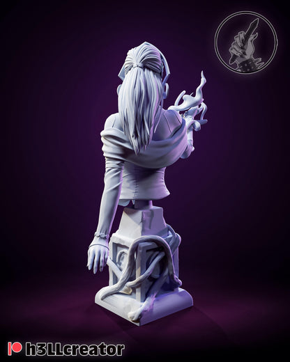 Liliana Vess Bust - Alternate view 2