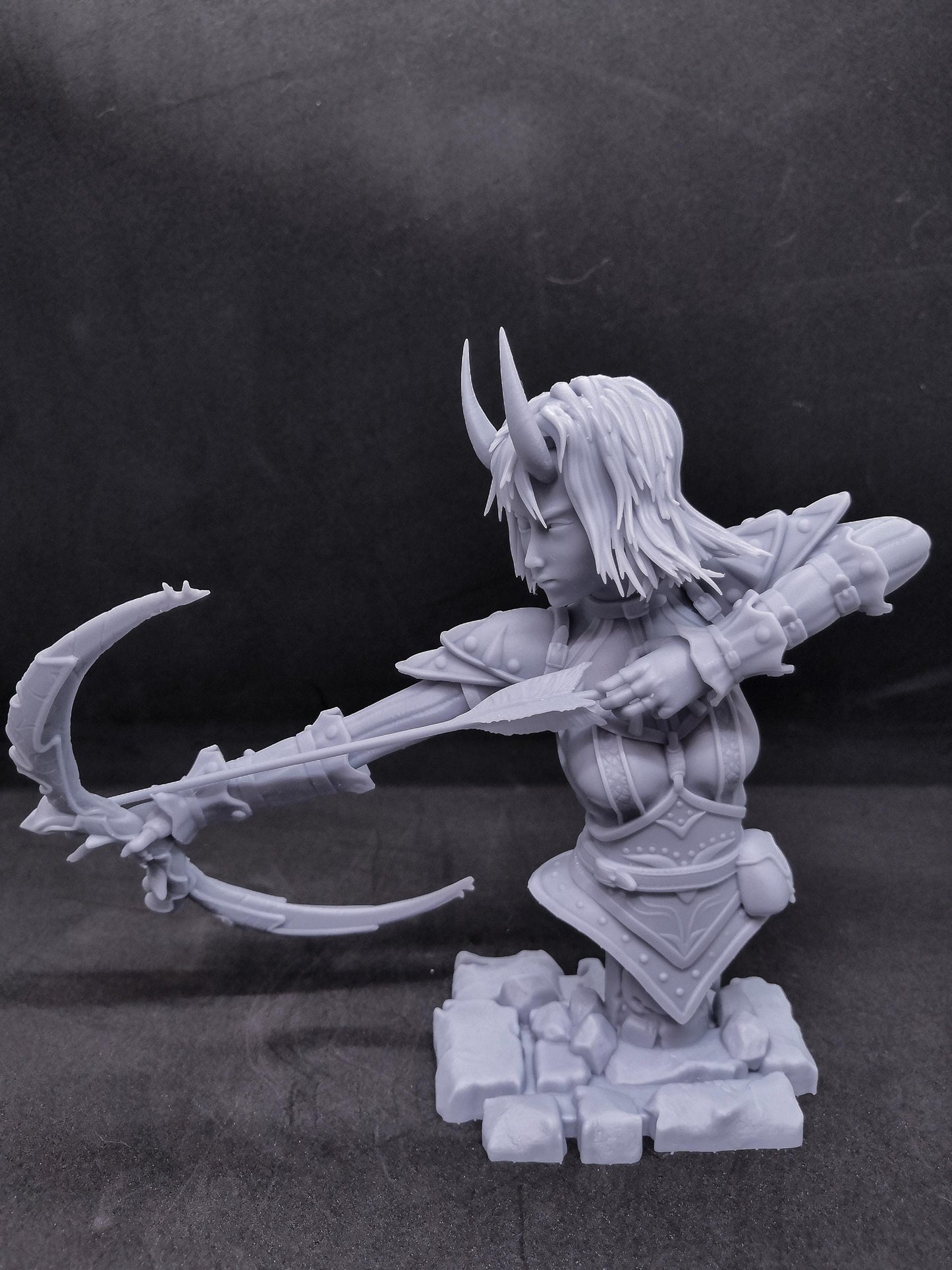 Arueshalae Bust - Wrath of the Righteous - Alternate view 4