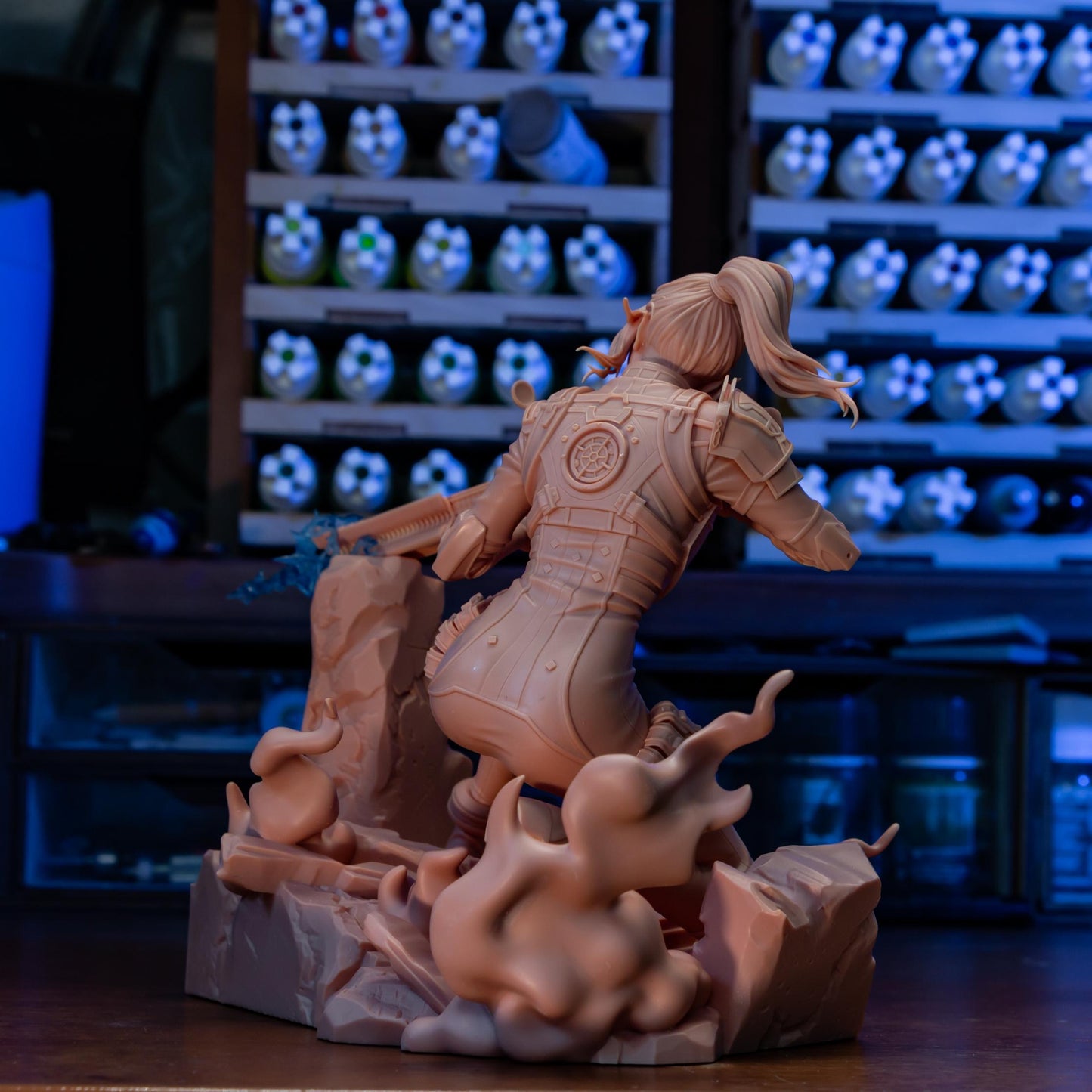 Caitlyn Resin Miniature Figurine I Game Character I LoL Arcane I Gift for Him Her I Birthday Gift I Anime