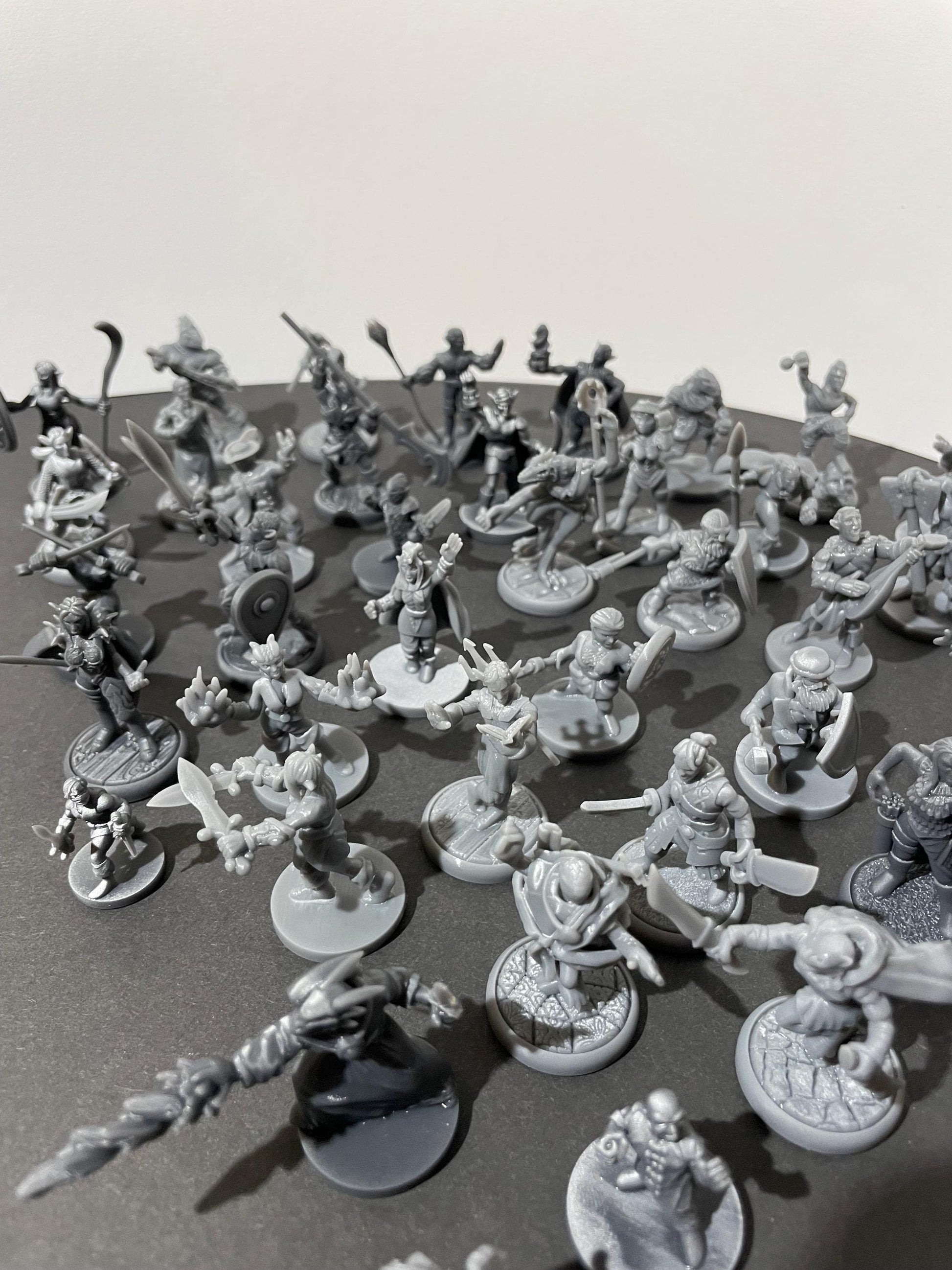 47 Miniature Set - Various Races and Classes - Alternate view 3