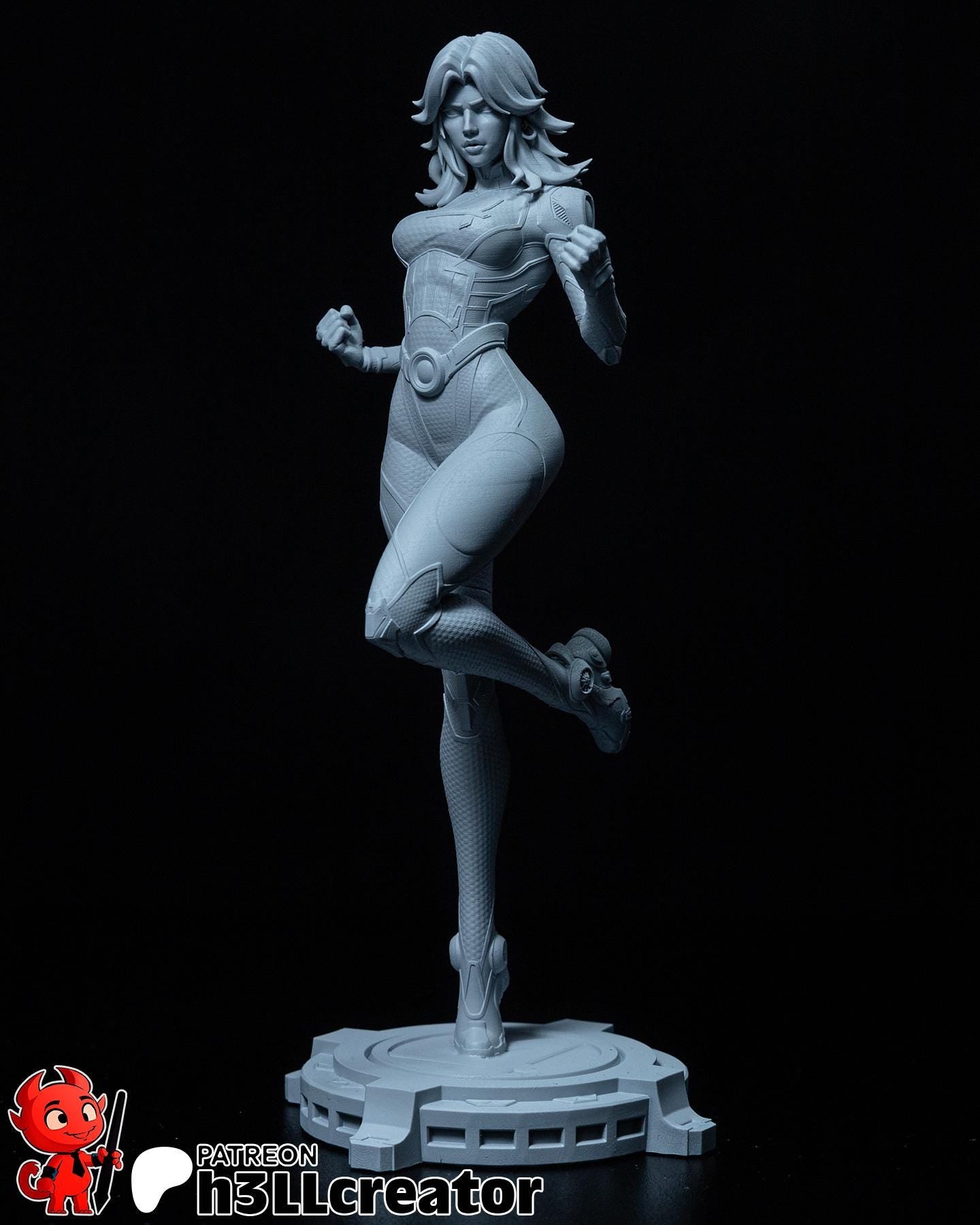 Invisible Woman Figure - Marvel Rivals - Alternate view 5