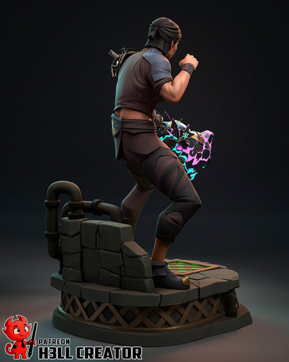 Sevika Figure - Arcane - Alternate view 7
