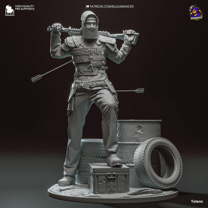 Survivor Rust Figure - Alternate view 5