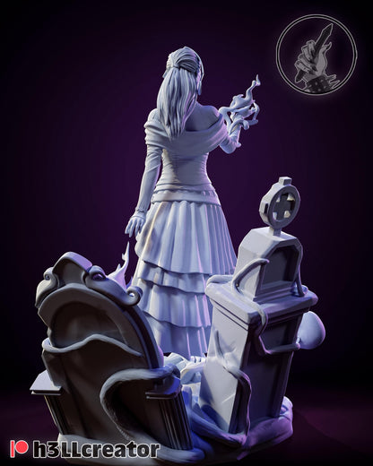Liliana Vess Figure - Alternate view 4