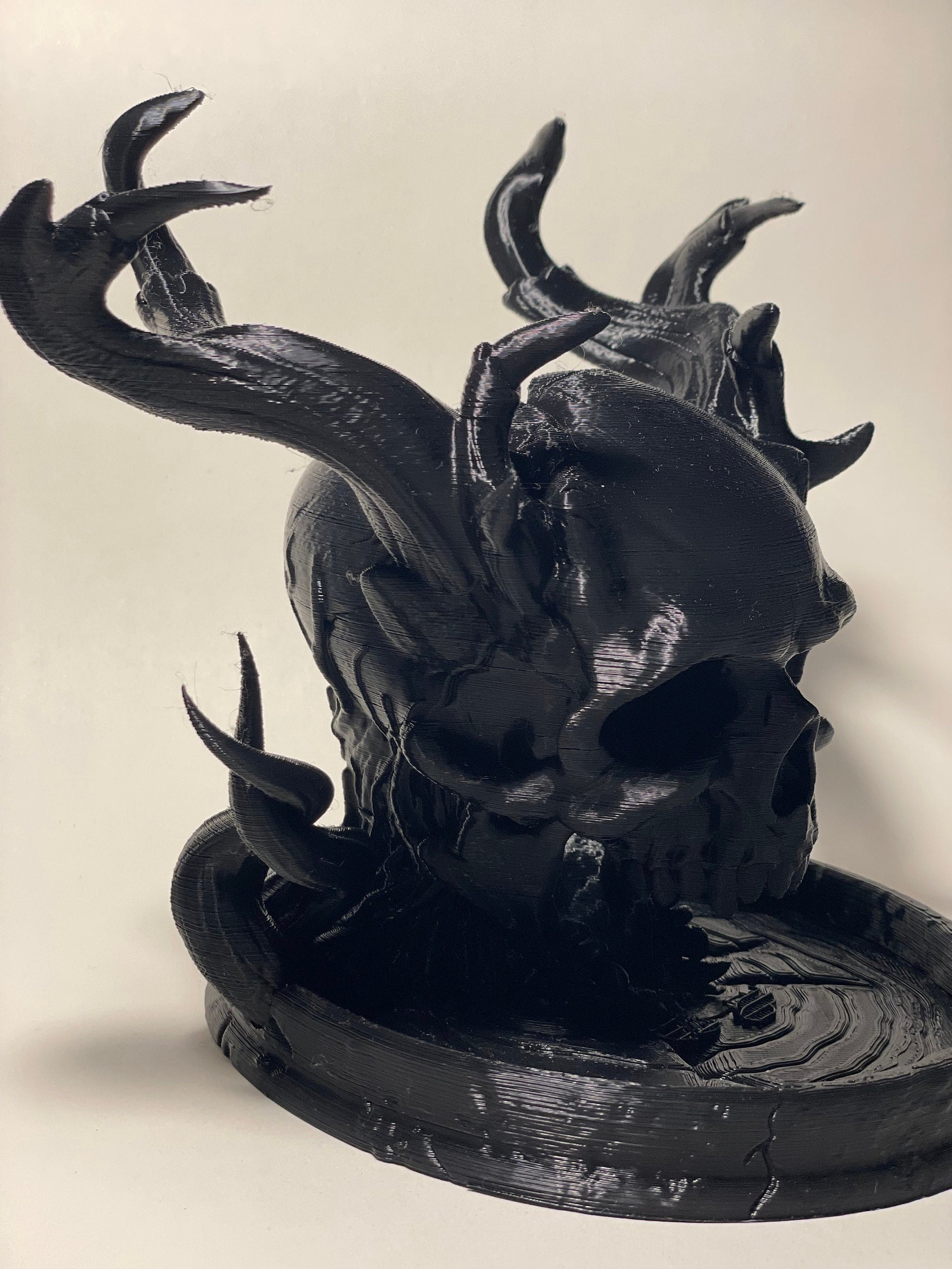 Horned Skull Dice Tower - Alternate view 3
