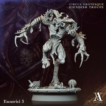 Escutrici Fantasy Miniatures alternate pose 3